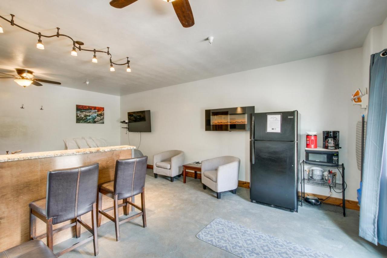 Central Lava Hot Springs Studio With Deck And Views! Exterior foto